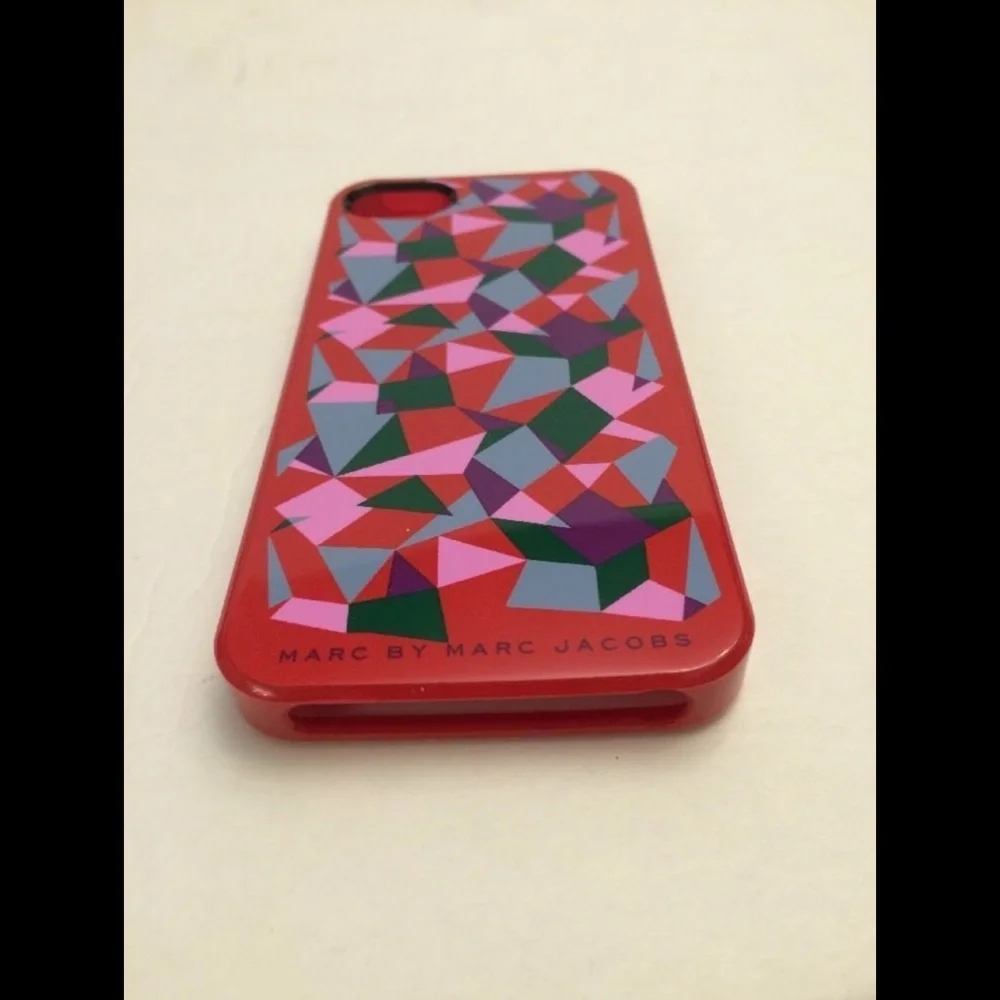 NEW Marc by Marc‎ Jacobs Taboo Print iPhone 5 Case Red Multi Color